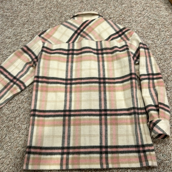 Carré Noir plaid shacket size small - Picture 4 of 7